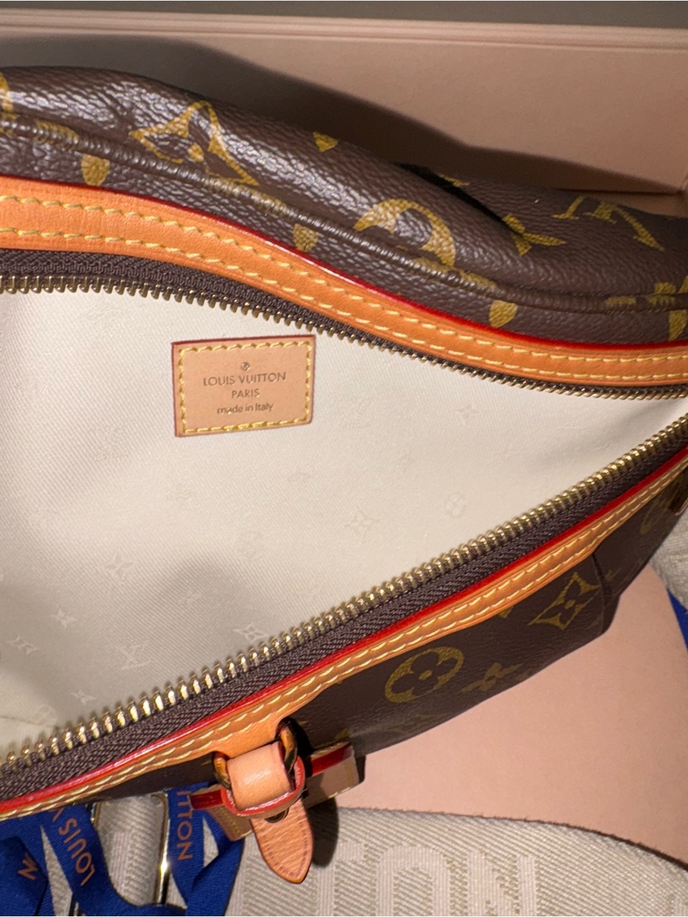 Louis Vuitton Monogram Canvas high rise Belt bum Bag in Brown and Tan monogram - Picture 5 of 9